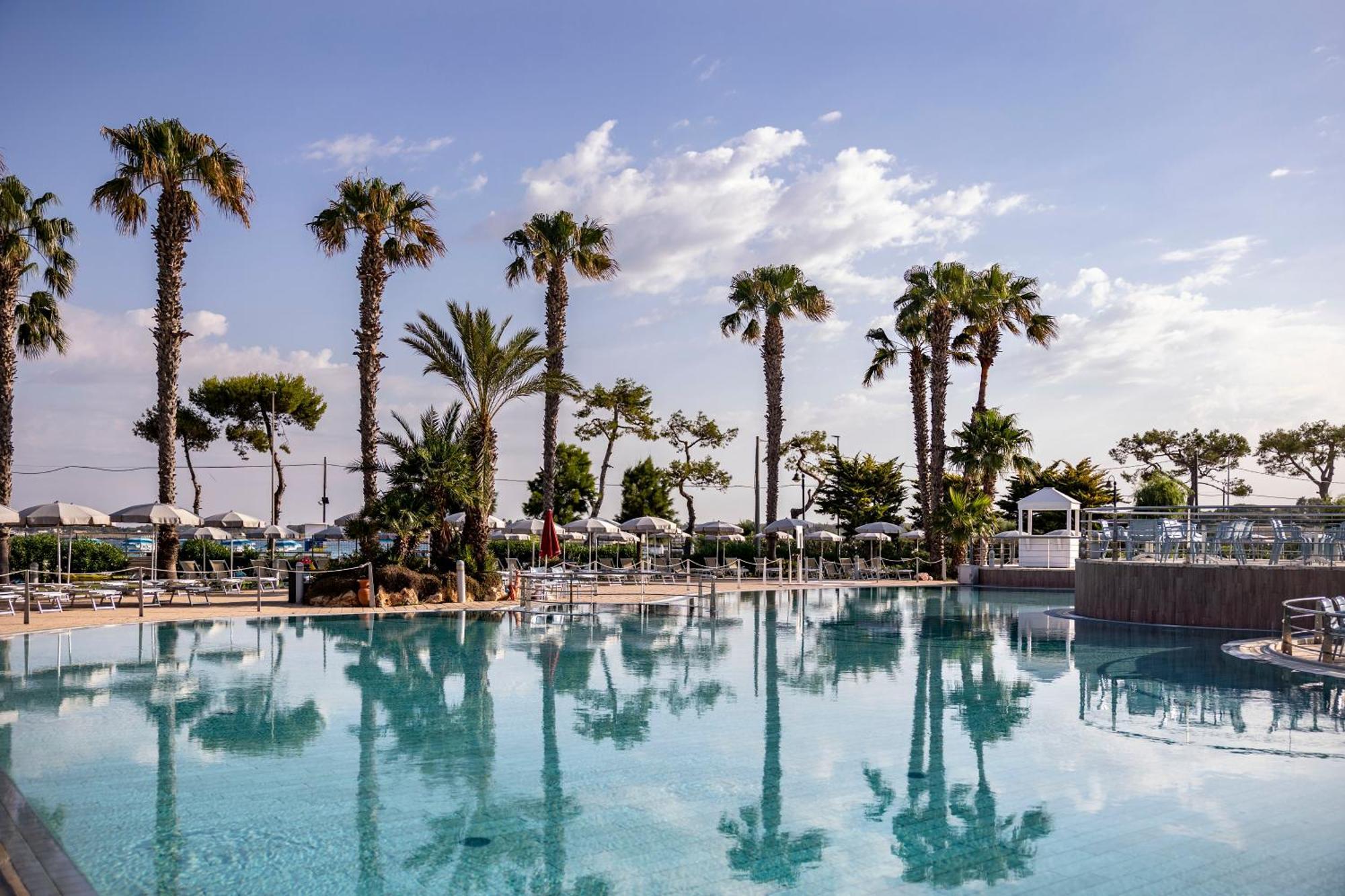 Blu Salento Village ซันตีซิโดโร ภายนอก รูปภาพ