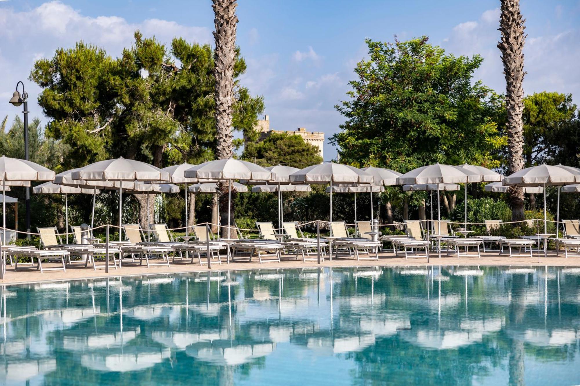 Blu Salento Village ซันตีซิโดโร ภายนอก รูปภาพ