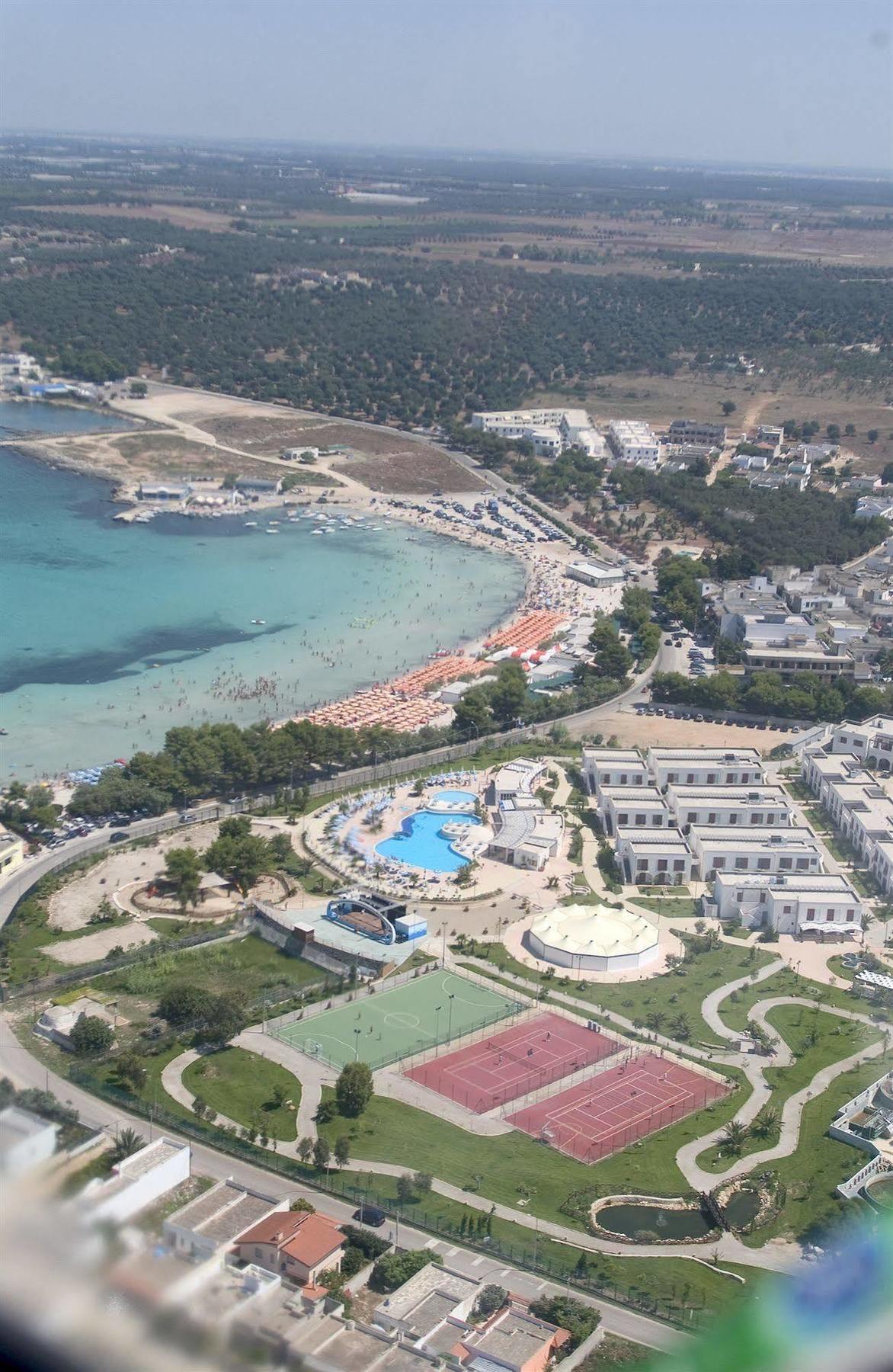 Blu Salento Village ซันตีซิโดโร ภายนอก รูปภาพ