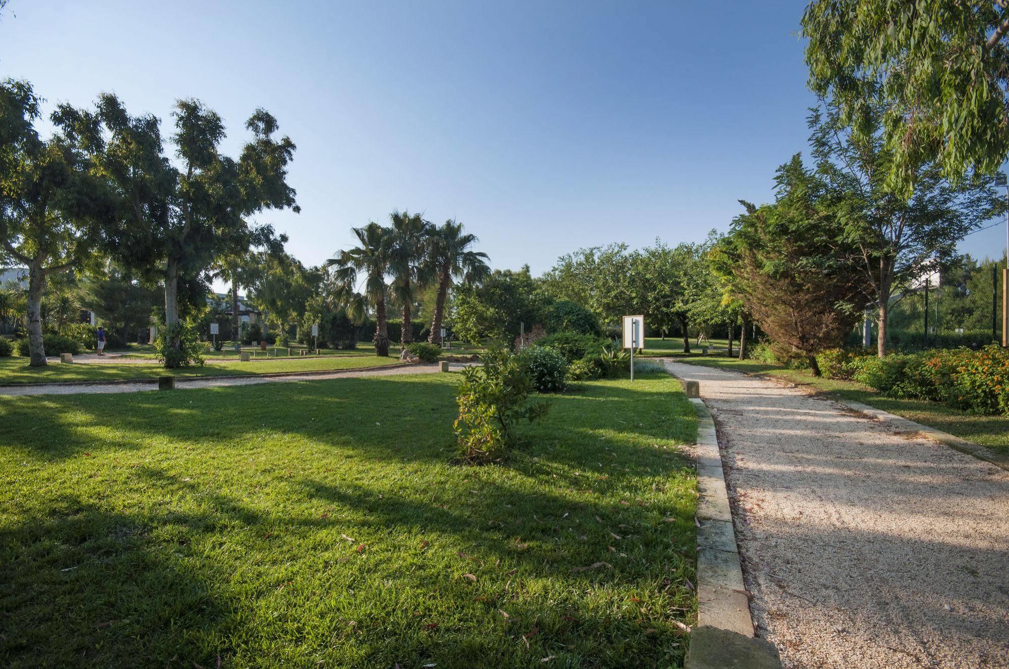 Blu Salento Village ซันตีซิโดโร ภายนอก รูปภาพ
