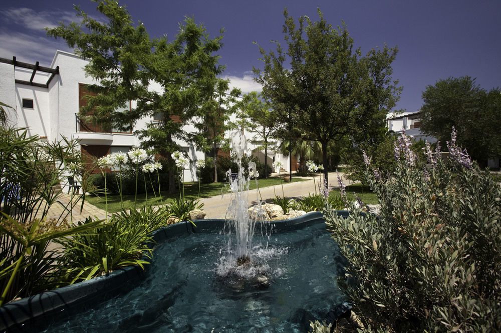 Blu Salento Village ซันตีซิโดโร ภายนอก รูปภาพ